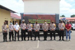Polres Bondowoso Berikan Bantuan bagi Korban Erupsi Gunung Semeru Lumajang Jatim