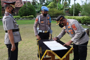 Jabatan Wakapolres Tulang Bawang Resmi Berganti, AKBP Hujra Sampaikan Pesan Ini