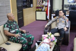 Jalin Silahturahmi Dandim 0312/Padang Kunjungi Kapolresta Padang