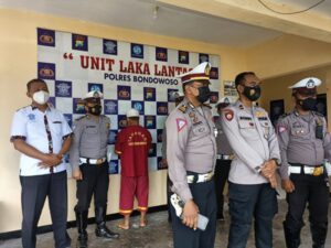 Sopir Laka Maut Gunung Anyar jadi Tersangka, Korban Tewas Bertambah 7 Orang