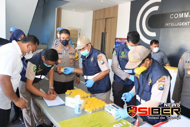 Bang Yusep Pimpin Langsung Tes Urin Secara Acak