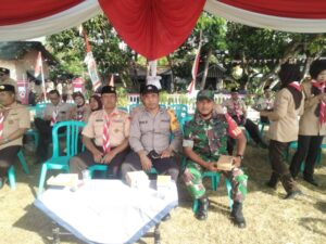 Peringati Hari Pramuka Babinsa Kodim 0822 Bondowoso Secara Serentak Bantu Pengamanan