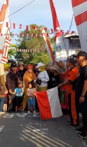 Sambut HUT RI ke-77, Warga Dusun Bukkolan Gelar Jalan Sehat dan Lomba Unik