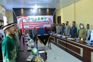 Polres Tulang Bawang Barat Giat Pencabutan Bai’at Warga Khilafatul Muslimin Dan Ikrar Setia Kepada NKRI