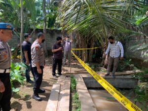Polresta Banyuwangi Lakukan Olah TKP, Dua Bocah Ditemukan Tewas di Kolam Lele