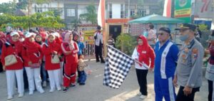 Dinas Pendidikan Kabupaten Bondowoso Diwarnai Merah Putih