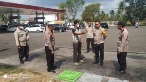 Kapolres Bondowoso AKBP Wimboko, SIK Turun Mengecek Perkembangan Situasi Terkait Rencana Penyesuaian Harga BBM