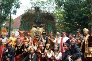 Kasdivif 2 Kostrad Ikut Serta Pada Gelaran Karnaval Kota Malang