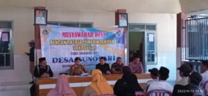 Babinsa Koramil 13/Tlogasri, Hadiri Musyawarah Desa (RKPDES) di Balai Desa Gunosari Bondowoso