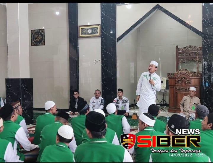 Da’i Kondang Dari Makasar Tausiah Di Lapas Klas 2A Karawang