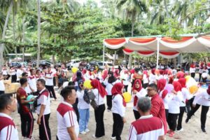 Healing Anggota Polres Lampung selatan di Pantai Semukuk