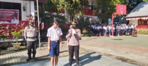 Kapolsek Mapanget Berikan Penyuluhan Dan Pembinaan Kepada Siswa SMPN 10 Paniki
