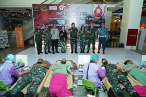Jelang HUT TNI Ke-77, Divif 2 Kostrad Gelar Bakti Sosial Donor Darah