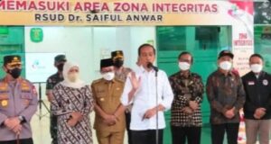 Presiden Joko Widodo, Kunjungi Keluarga Korban Tragedi Stadion Kanjuruhan