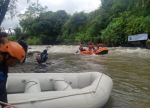 Gelaran Rafting Se- Jatim 2022 Bertemakan ” Memengan Banyu Ring Glenmore”