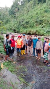 Polisi Identifikasi Mayat Seorang Pria yang Diketemukan di Aliran Sungai Kalimanjing Ampelgading Malang