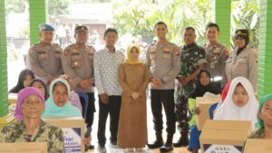 Bakti Polri Kepada Masyarakat, Polres Pasuruan Melaksanakan Bakti Sosial di Desa Wonokerto