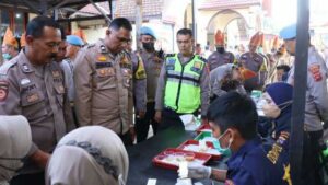 Kapolres Bukittinggi, Laksanakan Tes Urine Di RS Bhayangkara Polda Sumbar