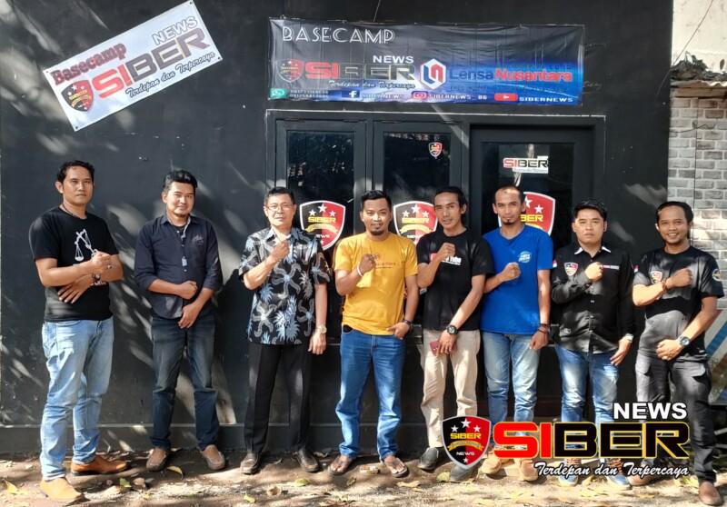 Praktisi Hukum Edi Firman,. SH, MH Lakukan Edukasi Hukum Di Basecamp Lensa Nusantara