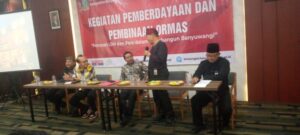 Pemberdayaan dan Pembinaan Ormas Oleh Bakesbangpol, dengan Tema “Peranan LSM dan Pers Dalam Membangun Banyuwangi”