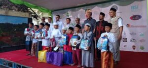 Yayasan Dari Surabaya Gelar Khitanan Massal Gratis di Banyuwangi