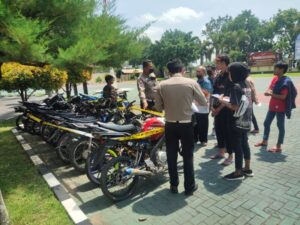 Ciptakan Kondisi Jelang NATARU 2022, Polres Magetan Amankan Puluhan Motor Berknalpot Brong