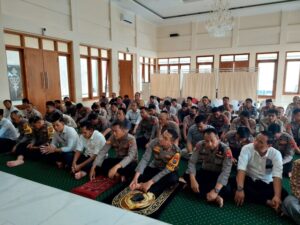 Begini cara Kapolres Bondowoso Meningkatkan Iman Anggotanya