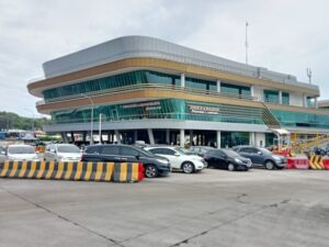 Terkendala Cuaca Buruk Setelah Ditutup sekitar 6 jam, Layanan Penyeberangan Merak – Bakauheni Kembali Dibuka