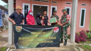 Cegah Stunting Koramil 421-03/Pnh Berikan Tali Asih