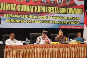 Polresta Banyuwangi Gelar Jumat Curhat Kapolresta Banyuwangi