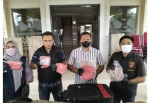 Satreskrim Polresta Banyuwangi Berhasil Menangkap Tiga Pengedar Uang Palsu
