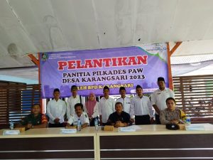 Pemdes Karangsari Resmi Lantik Panitia Pelaksanaan PAW Kepala Desa