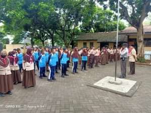 Polsek Arjasa Berikan Himbauan dan Penekanan Kepada Siswa Siswi SDN 1 Lamongan Untuk Cipkon Harkamtibmas