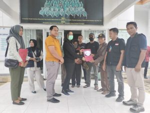 Polres Situbondo Serahkan Seorang Wanita Yang Dituding Penculik Anak Ke RSJ