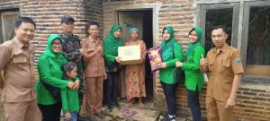 Persit Kartika Chandra Kirana Cabang XXXIII Kodim 0421/Ls, Ranting IV Koramil 03/Pnh Berbagi