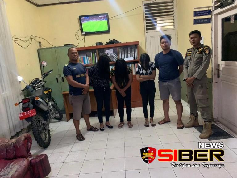 Saat Rezia Satpol PP Amakan 3 Pemandu Hiburan Karaoke Malam di Sutera