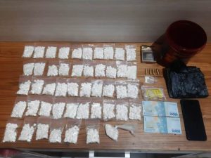 Satresnarkoba Tangkap Pelaku Dan Amankan Barang Bukti Pil Okerbaya 4.844 Butir