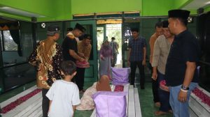 AKBP Bimo Ariyanto Bersama PJU Polres Bondowoso Laksanakan Ziarah Ke Makam Kironggo