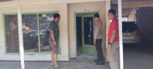 Tidak Terima Kaca Rumahnya Diduga Dihancurkan DW Warga Lojajar Tenggarang Bondowoso,Sudis Lapor Polisi