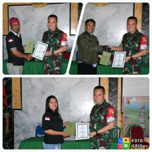 Kodim 0822 Bondowoso Berikan Piagam Penghargaan Kepada 3 Media Terpilih