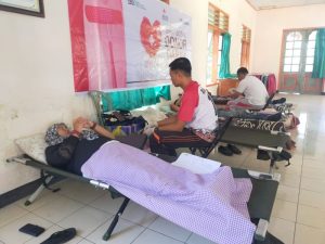 Perhutani Gandeng UTD Dan PMI Bondowoso Lakukan Giat Donor Darah