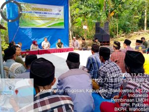 Perhutani Bondowoso KRPH Wonosari Gelar Sosialisasi Pemanfaatan Lahan Dibawah Tegakan LMDH Raung Sejahtera