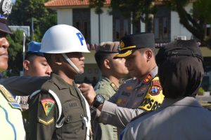 Polres Bondowoso Melaksanakan Apel Gelar Pasukan Ops Patuh Semeru 2023