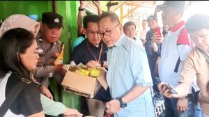 Hidupkan Ekonomi Masyarakat, Menteri Perdagangan H. Zulkifli Hasan Kunjungi Pasar Tradisional Bakauheni