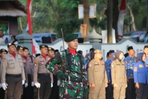 Yonif Raider 514/SY, Ziarah di Taman Makam Pahlawan
