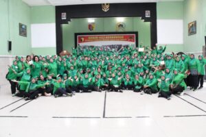 Peringati HUT RI Ke-78, Persit Kodim 0822 Bondowoso Gelar Lomba Rias Wajah