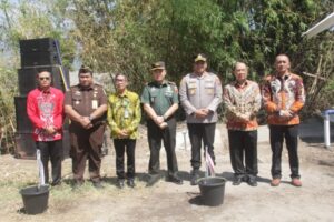 Dandim 0822 Bersama Kapolres Bondowoso, Hadiri Baksos Bantuan Sumur Bor dan Pompa Air