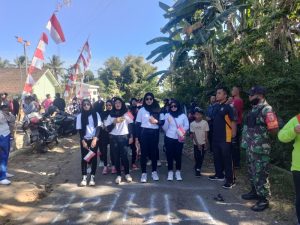 Babinsa Posramil 0822/12 Sumberwringin Bondowoso, Melaksankan Kegiatan Pengamanan Jalan Santai