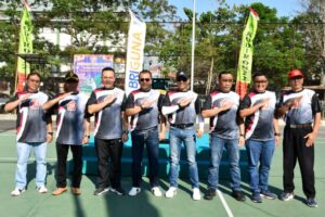 Pembukaan Open Turnamen Tenis Lapangan Dandim 0822 Cup 2023