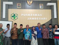 Babinsa Posramil Jambesari Hadiri Penilaian Survei Re-Akreditasi Puskesmas